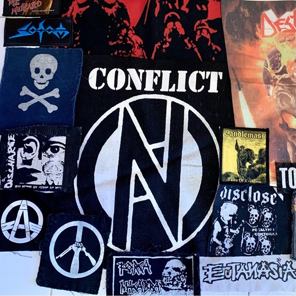 Bundle of Metal and Punk Vintage Patches - Picture 3 of 3